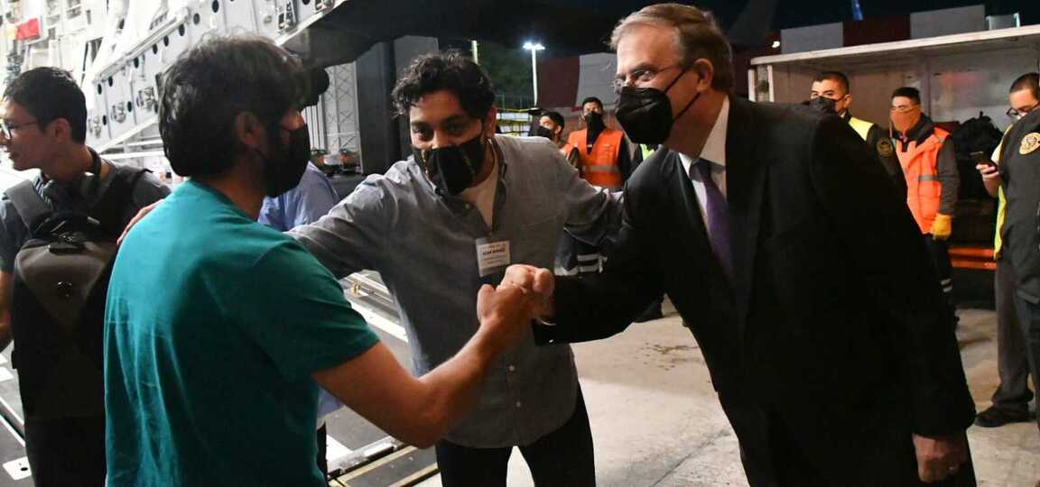 México recibe a 124 corresponsales y reporteros de Afganistán; solicitaron refugio