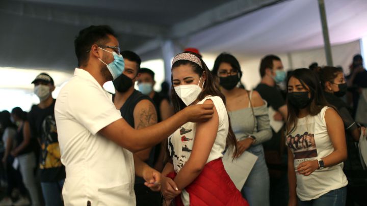 Mayores de 18 años en Tamaulipas reciban segunda dosis contra Covid en Septiembre