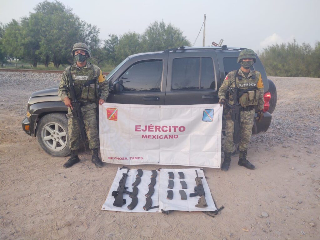 Ejercito aseguró camioneta y dos armas de fuego en Reynosa