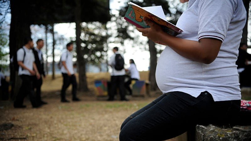 Temen aumento de embarazos con regreso a clases en Tamaulipas