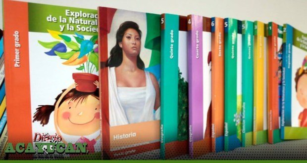SEP entrega ‘diploma’ a maestros que rediseñaron libros sin pago económico
