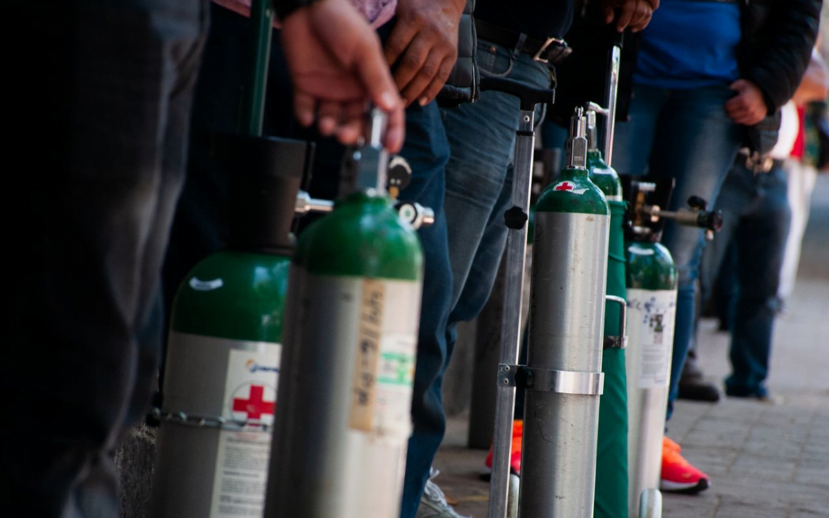Excasean tanques de oxigeno en Rio Bravo