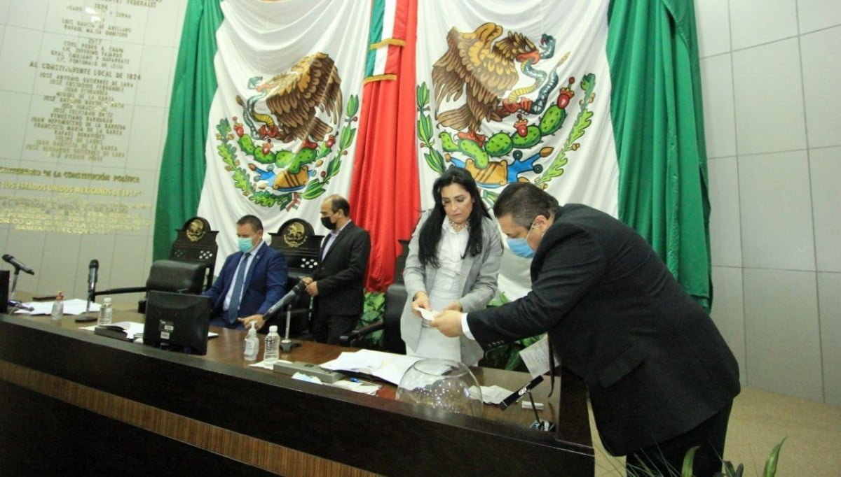 Declaran receso legislativo en el Congreso, tras accidente carretero de diputadas
