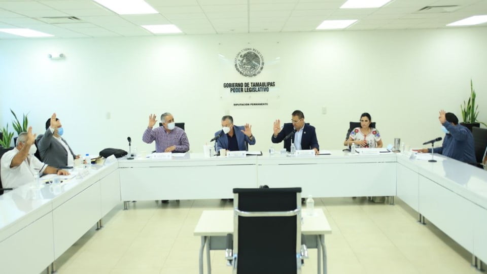 Exhortan al Gobierno Federal a reconsiderar carta porte, pone en riesgo la vida de transportistas