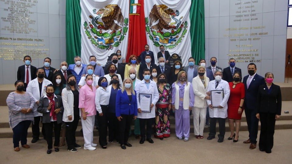 Reconoce Congreso destacada labor de personal médico y de enfermería por exitosos trasplantes renales