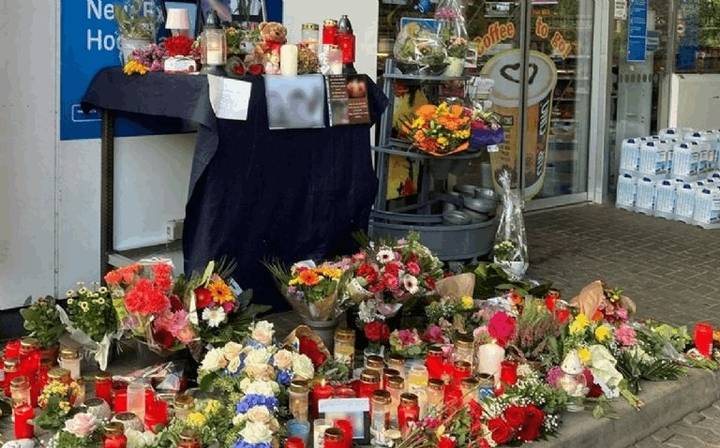 Trabajador le pide a cliente use el cubrebocas y termina muerto