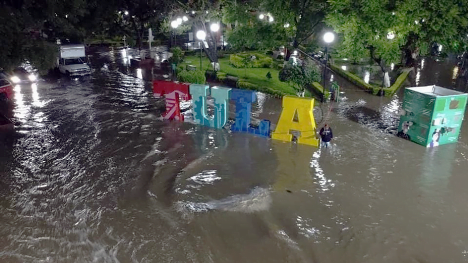 Tula sigue bajo el agua; inundaciones no bajan de los 2m
