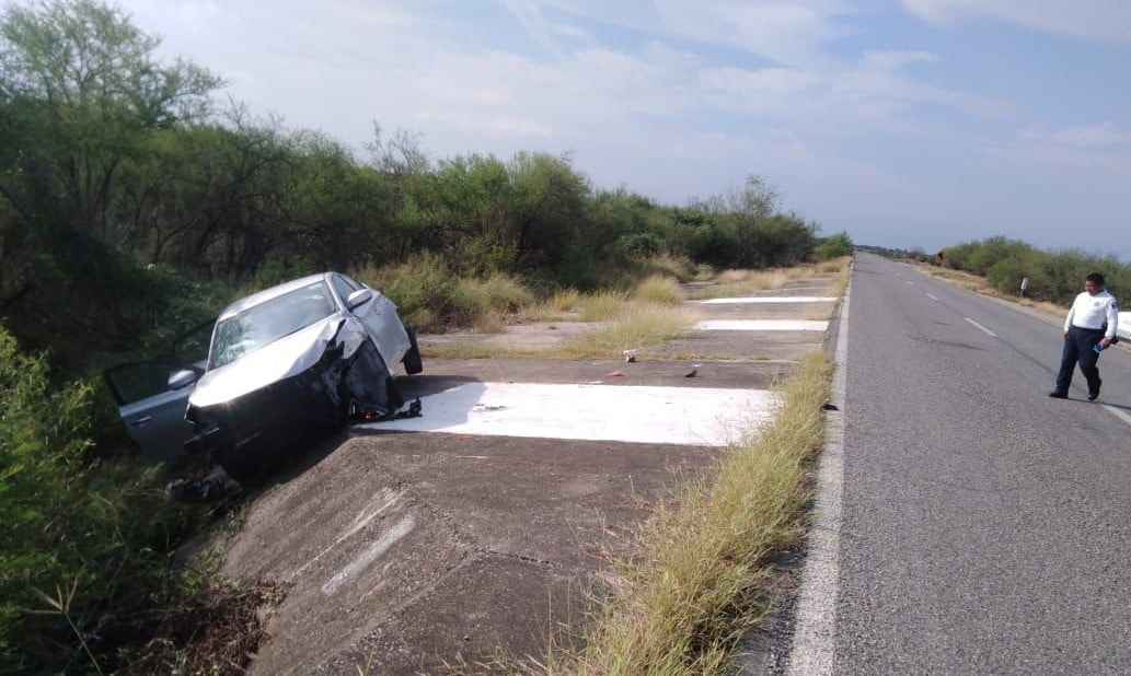Diputadas sufren accidente automovilístico, son hospitalizadas en Victoria