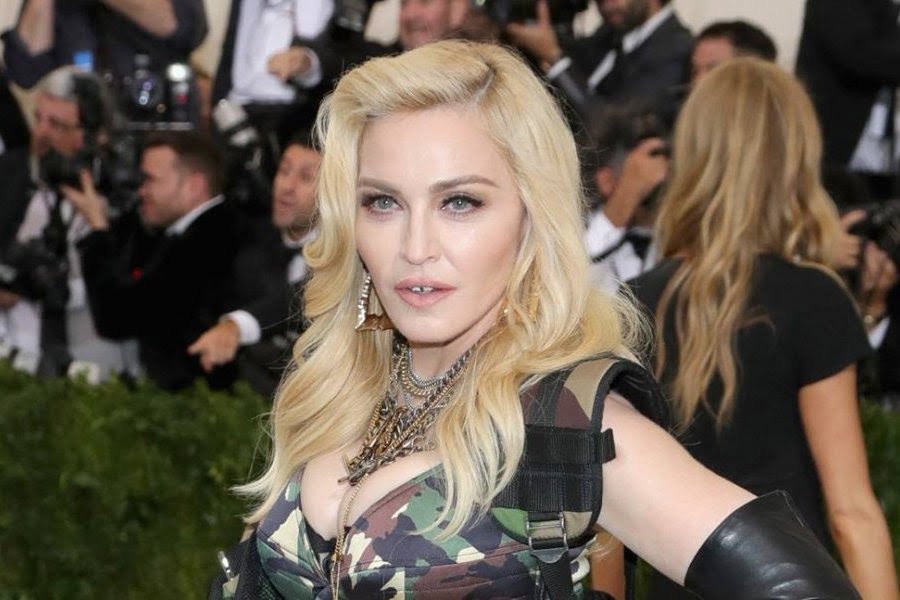 Madonna impacta con sus nuevas curvas