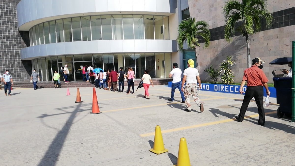 Con poca afluencia, arranca primer día de vacunación para segunda dosis anticovid en Tampico