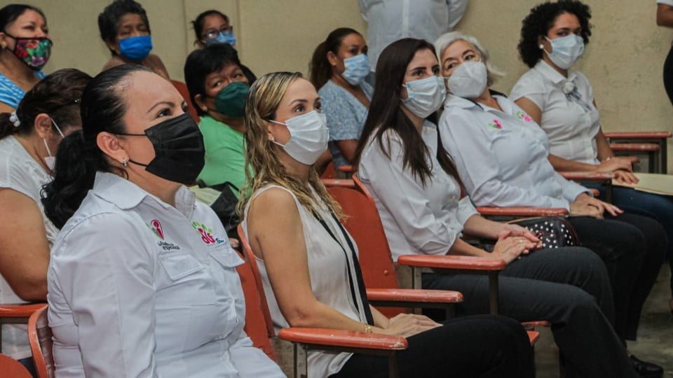 DIF Madero ofrece ciclo de conferencias para conmemorar el Día Mundial de la Salud Mental