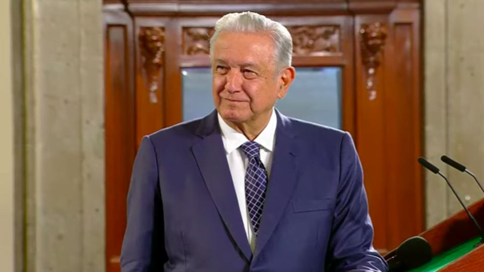 AMLO despide mañanera con un rap de Calle 13: ‘Siempre digo lo que pienso’