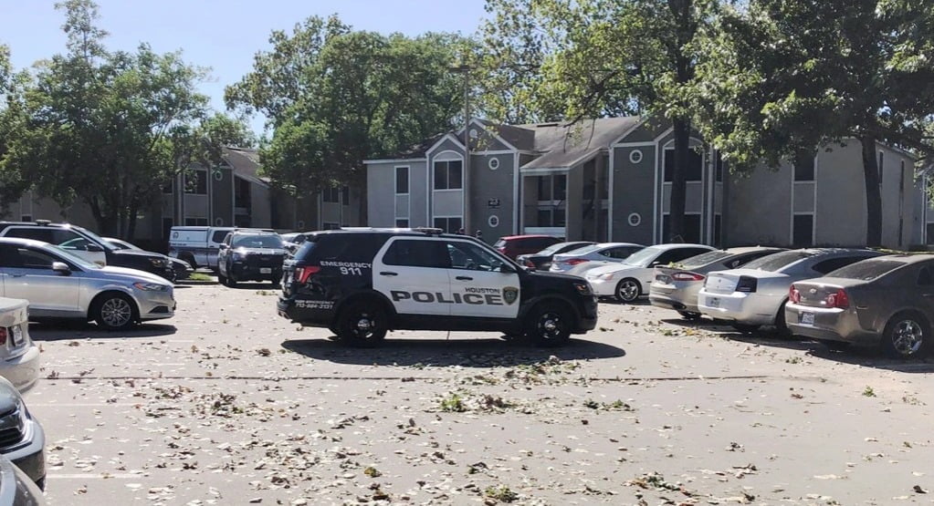 Niño se disparó por accidente con el arma de su madre y muere en Estados Unidos