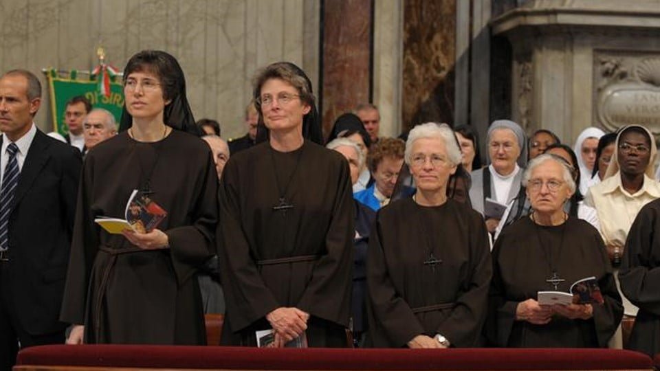 Por primera vez el Papa nombra a una mujer como “número dos” del Vaticano