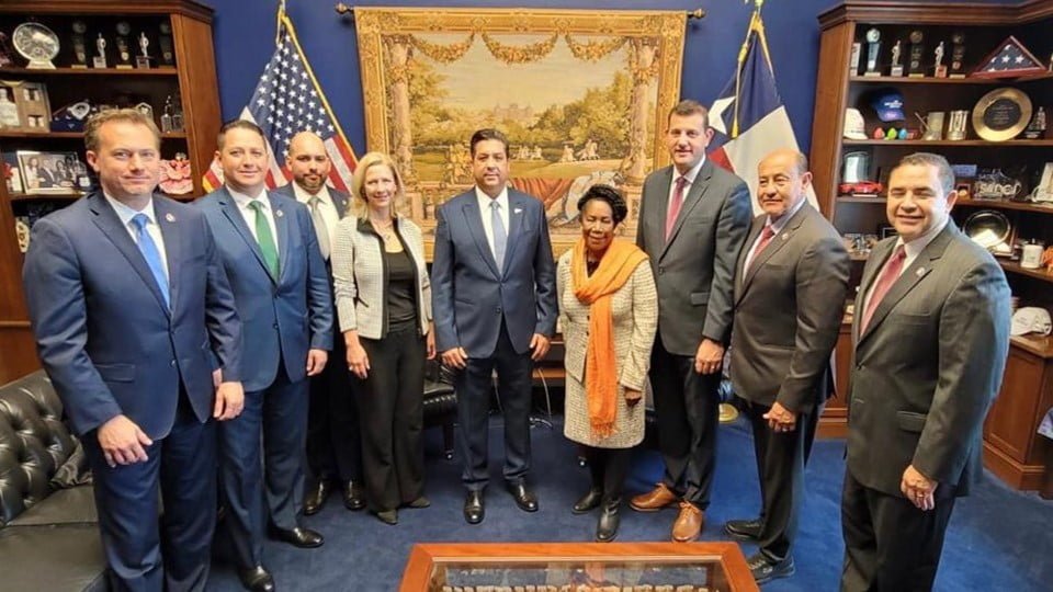 Realiza Gobernador gira de trabajo en Washington para fortalecer relaciones bilaterales