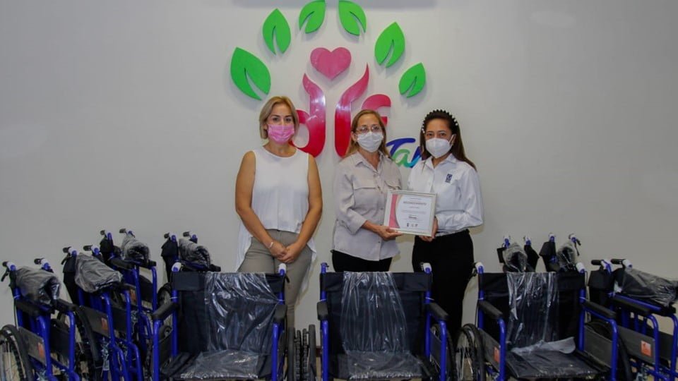 Establece DIF Altamira importantes enlaces con empresas socialmente responsables