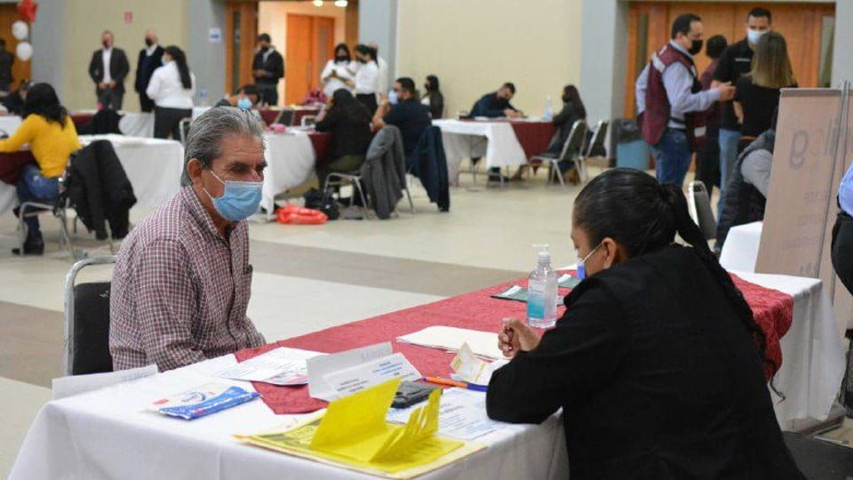 Ofertan más de 700 vacantes en ‘Feria del Empleo’ del Gobierno de Nuevo Laredo