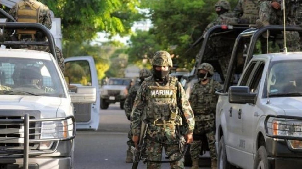 Liberan a 12 marinos acusados de desapariciones en Nuevo Laredo; juez ordena repetir el proceso