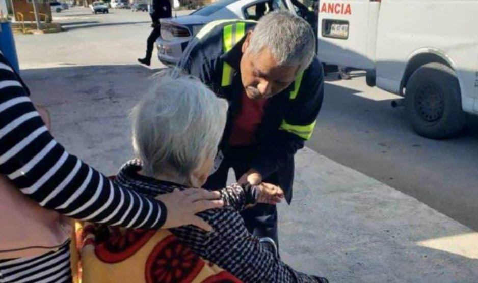 Rescatan a abuelita que maltrataban y tenían encerrada