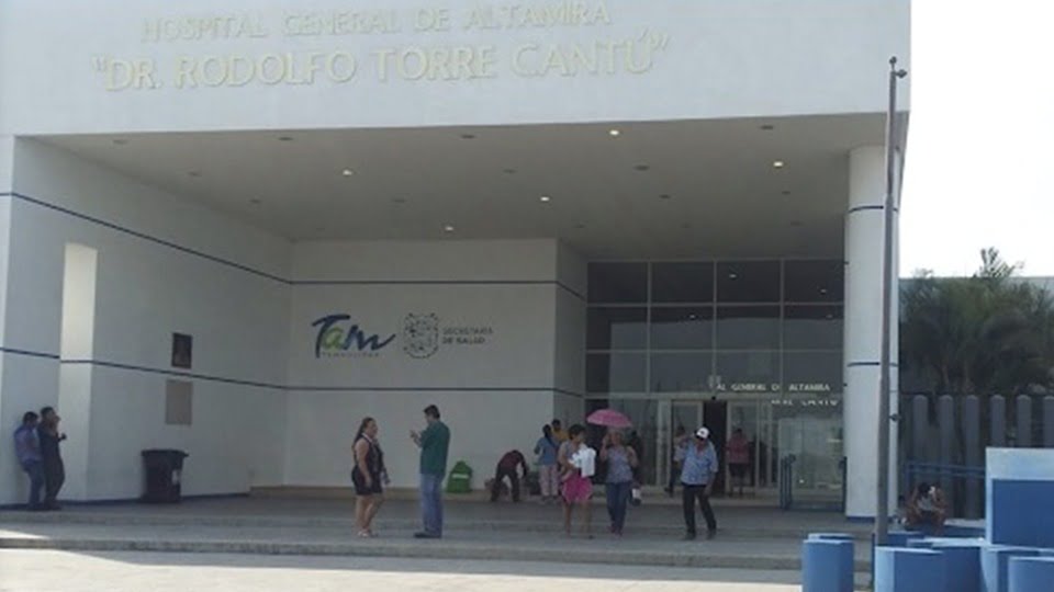 Tres pacientes graves por COVID en el Torre Cantú; no se pusieron la vacuna