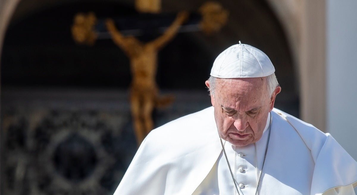 Deciden obispos de Francia pedir ayuda al papa para tratar casos de abuso