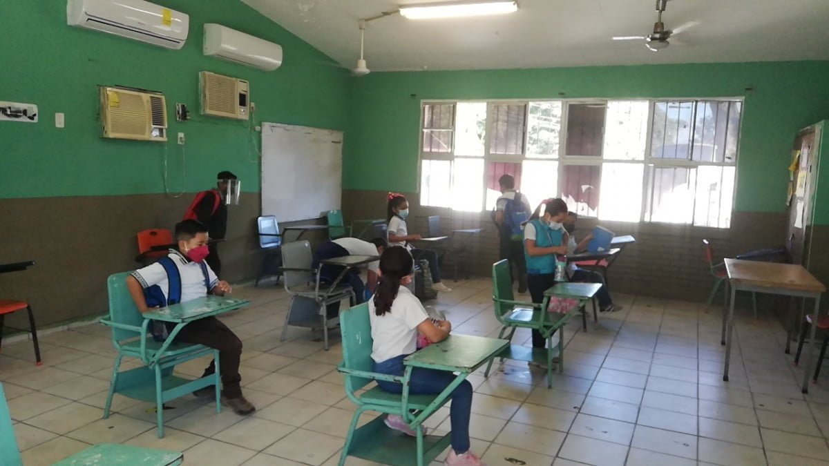 Más de mil alumnos regresaron a clases presenciales este lunes en Altamira