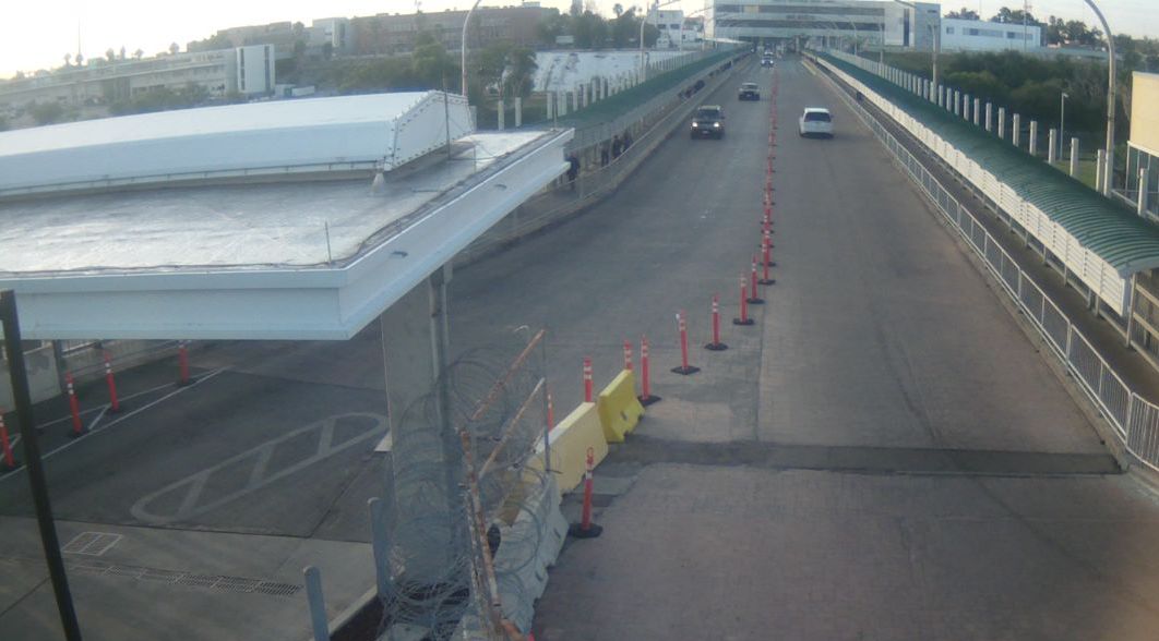 Lucen vacíos Puentes de Nuevo Laredo, tras reapertura de la frontera