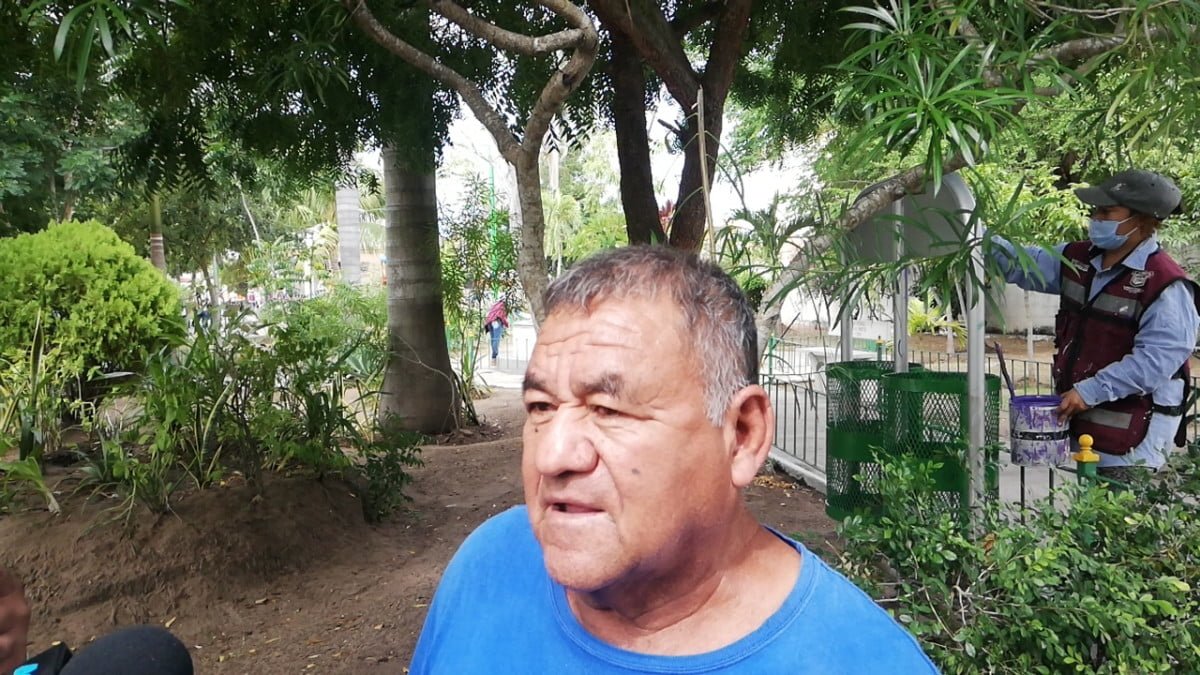 La plaza de los oficios de Cd. Madero, el sitio al que acuden obreros a ofrecer sus servicios