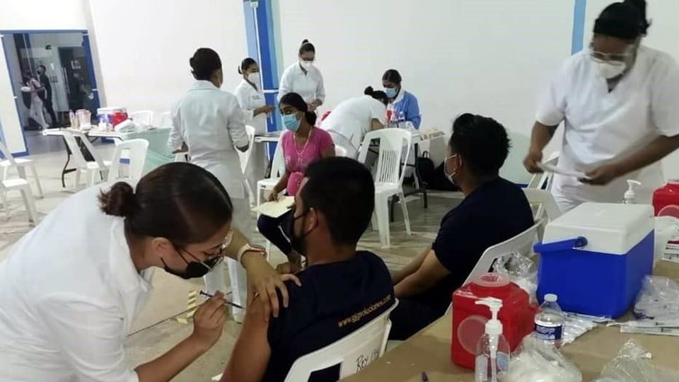 Se llevará a cabo la vacunación contra Covid-19 a jóvenes en la frontera de Tamaulipas y a los adultos mayores en Victoria