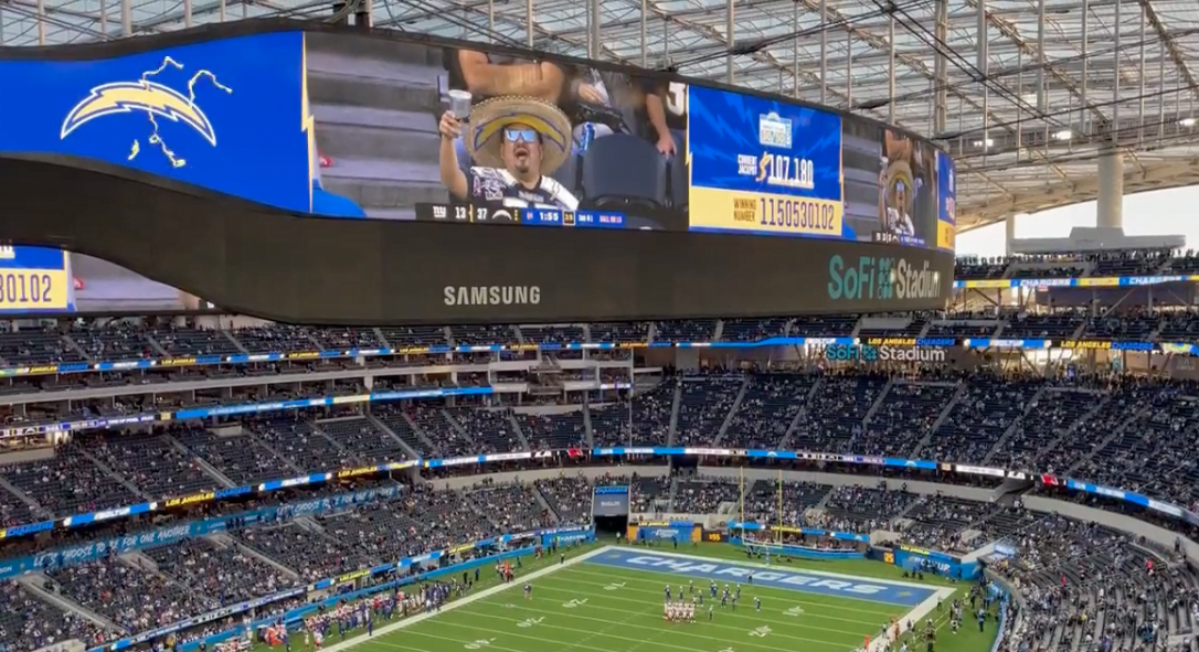 Hasta en la NFL, recordaron a Vicente Fernandez
