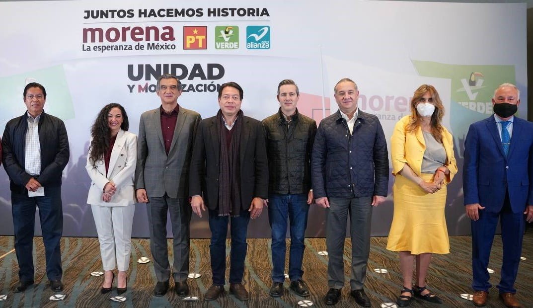 Aspirantes felicitan a Américo Villarreal tras ser designado candidato a la Gubernatura