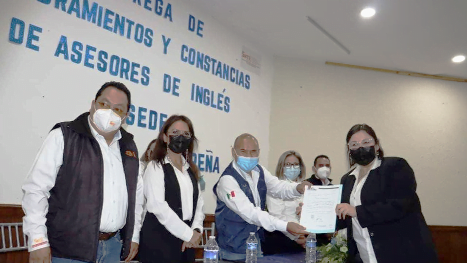 Entregan base definitiva a 62 Teacher’s en la zona Ribereña