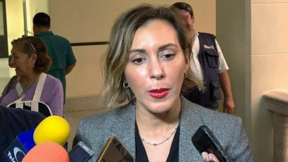 Confirma Pilar Gómez que Gobernador vetó eliminar reemplacamiento vehicular
