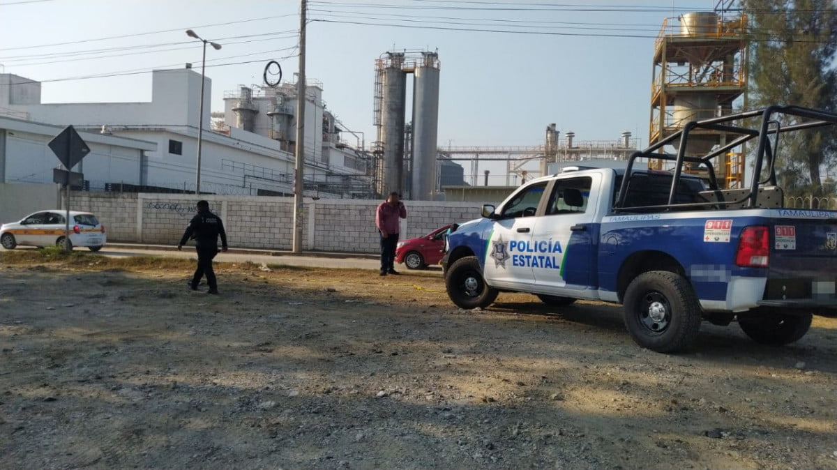Asaltan farmacia en Altamira, pero tras su huía terminan chocando y son detenidos