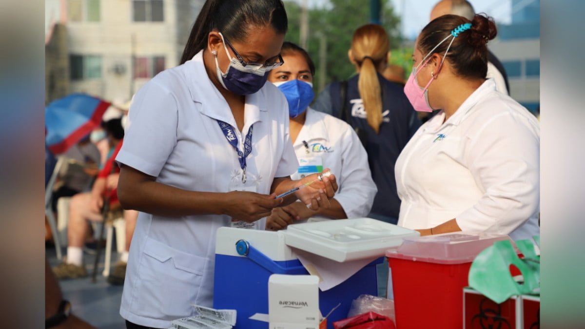 Este lunes arranca vacunación de refuerzo para el personal de salud en Tamaulipas