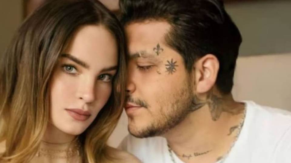 Belinda conmueve a sus fans al dedicarle a Christian Nodal su canción favorita