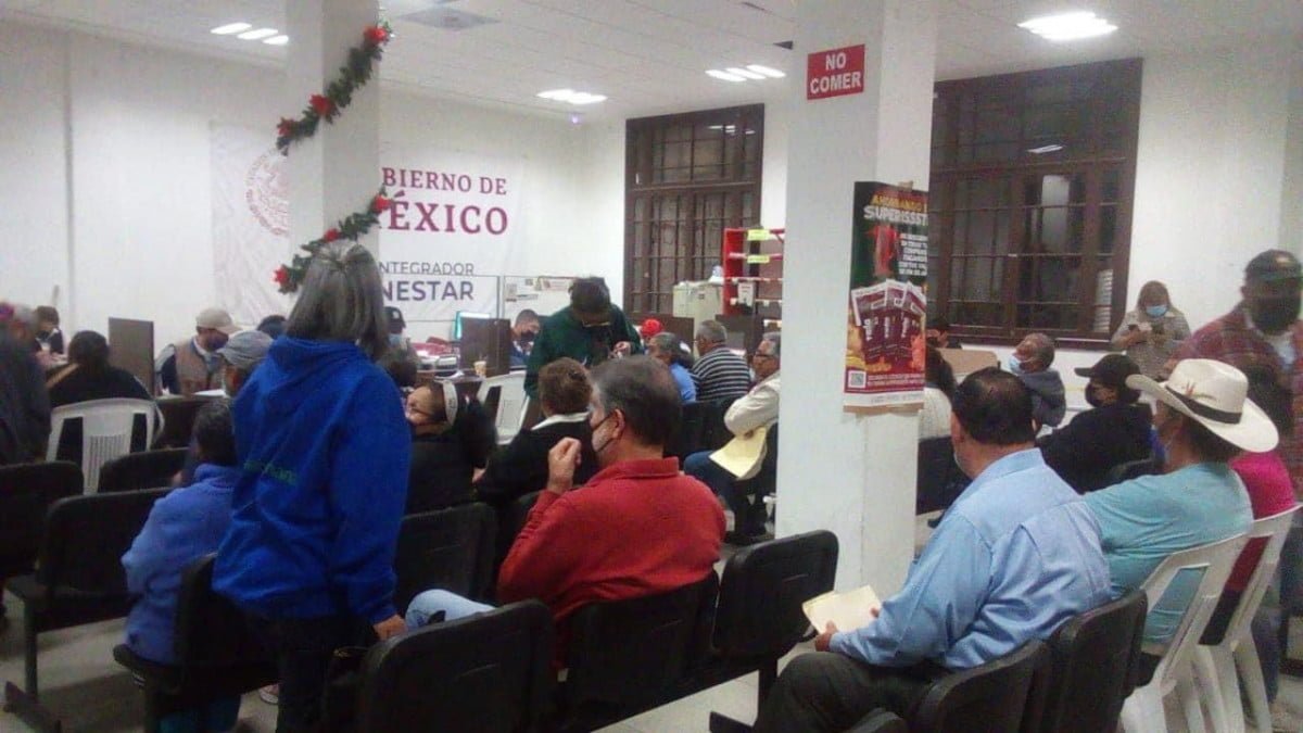 Llaman a abuelitos a renovar tarjeta de Bienestar en Nuevo Laredo
