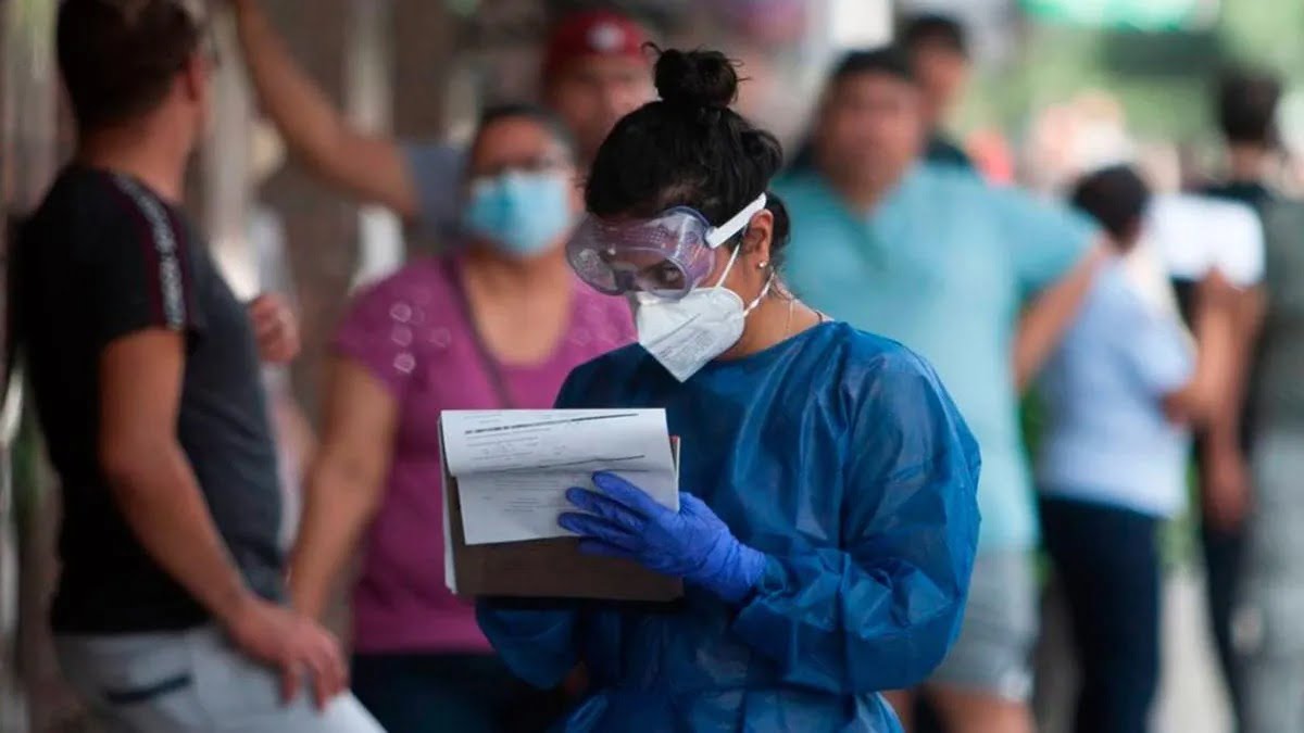 Regresarán a clases en Nuevo León a pesar de alza de contagios por covid-19