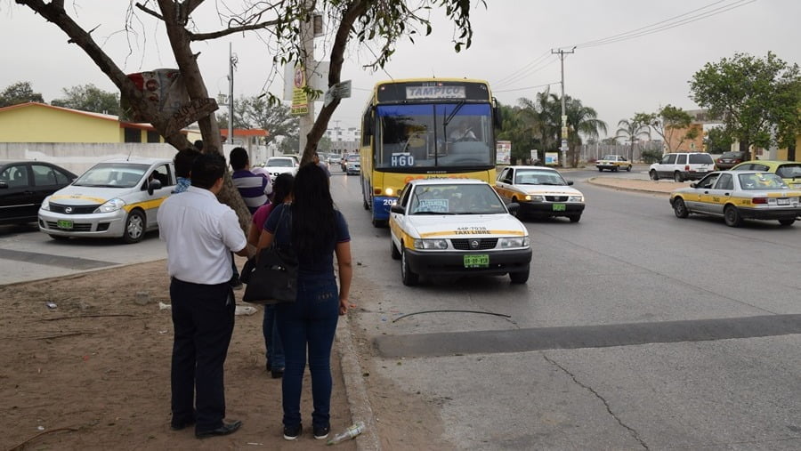 Piden operativos para obligar a transporte público a usar cubrebocas