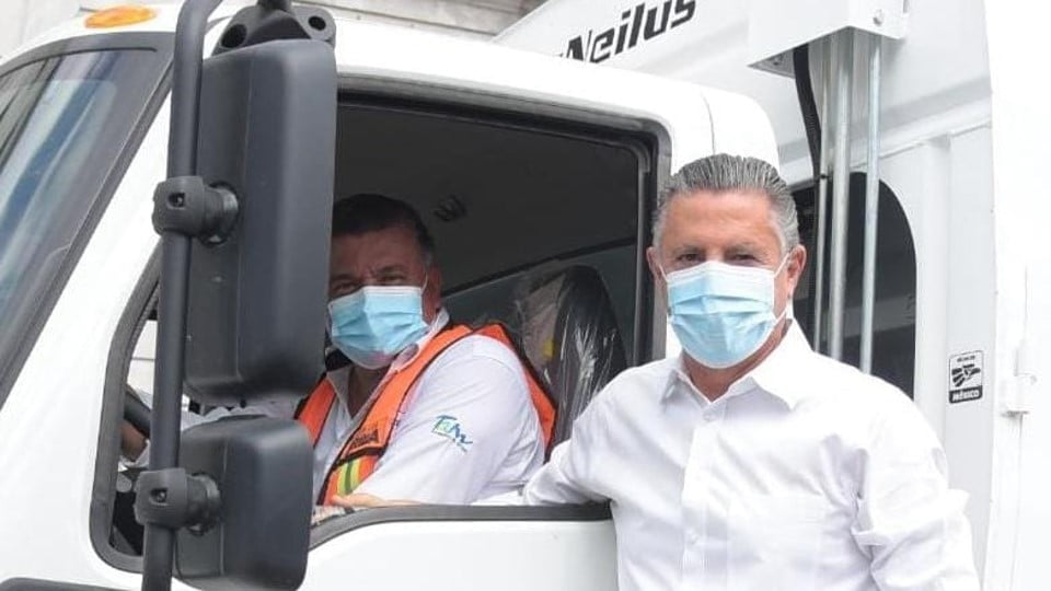 Redoblan limpieza pública en Tampico tras afectaciones por fuertes vientos
