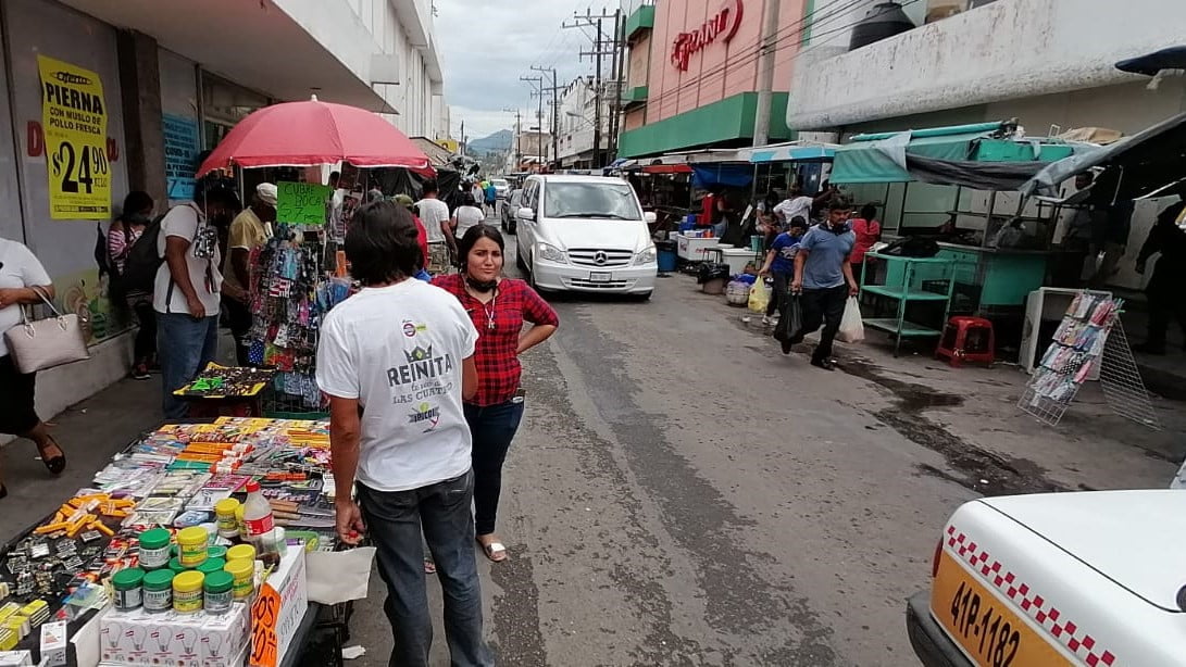 Piden comerciantes un alto a las restricciones por la pandemia