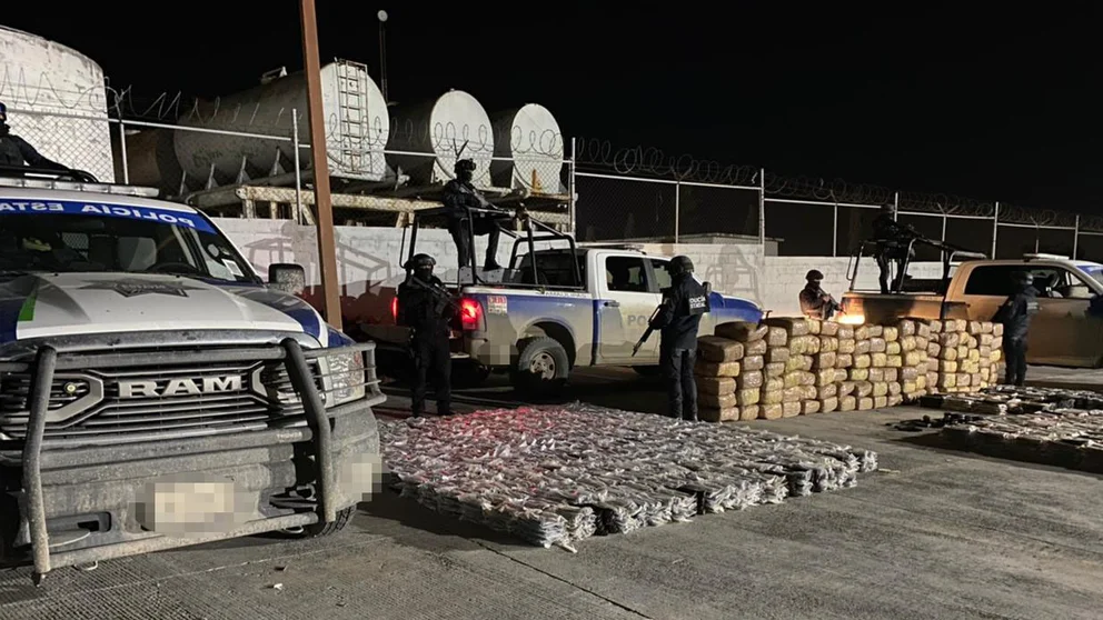 Decomisan 677 kg de marihuana y 4 mil 100 cargadores de armas en frontera con EUA