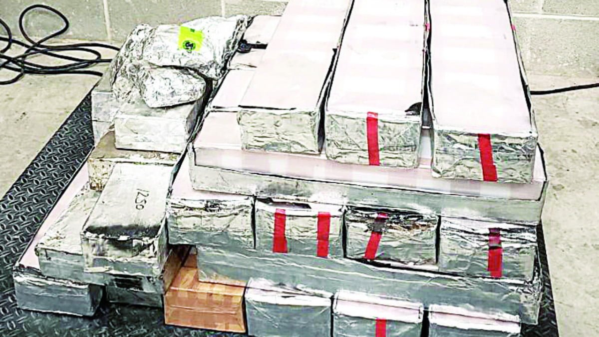 Incautan cargamentos de droga en cruce de Nuevo Laredo