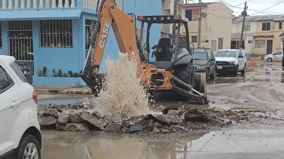Personal de Comapa Altamira provoca fuga de gas en Altamira