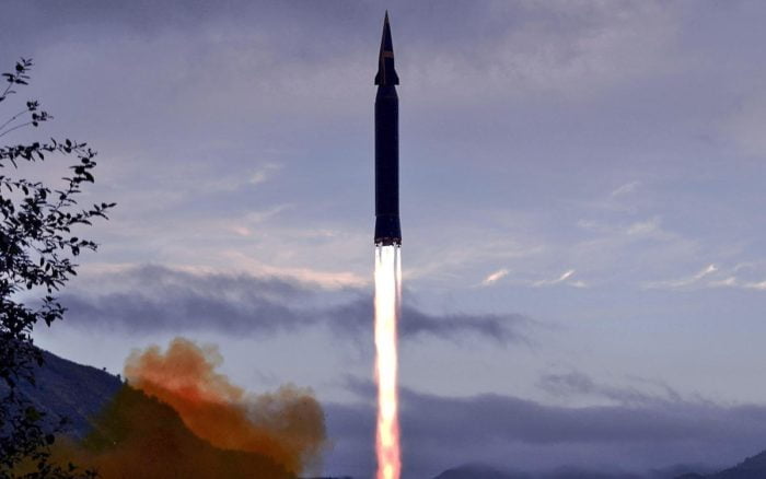 Corea del Norte confirma que probó dos tipos de misiles esta semana
