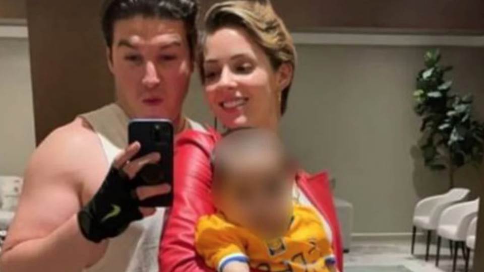 DIF investiga al Gobernador de Nuevo León y su esposa por «adopción temporal» de menor