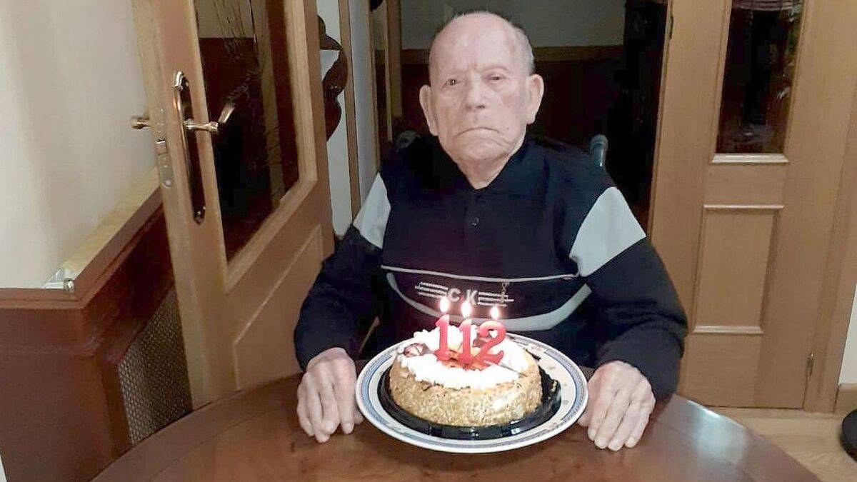 Muere el hombre mas viejo del mundo a los 112 años y 341 días de edad.