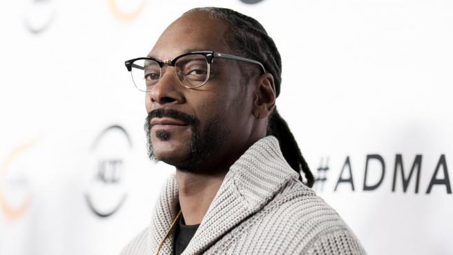 Acusan a Snoop Dogg de abuso sexual