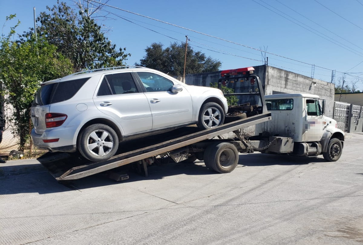 Recuperan estatales vehículo robado en Matamoros