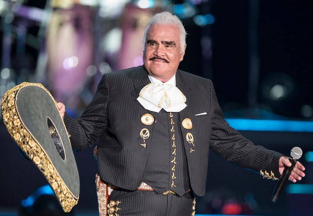 Dos bioseries inspiradas en el Charro de Huentitán, Vicente Fernández ¿Dónde verlas?